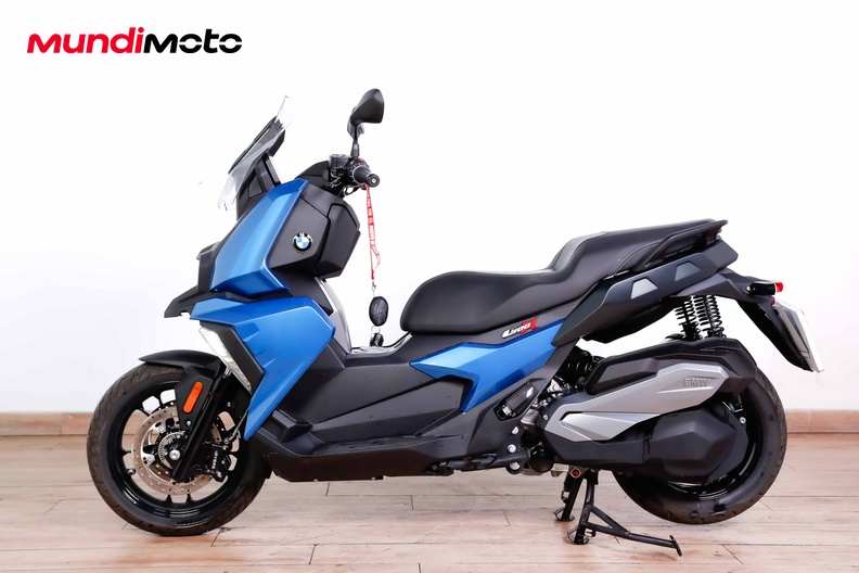 Motorbike image 5