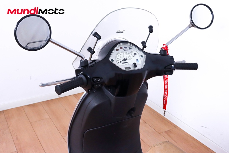 Motorbike image 10