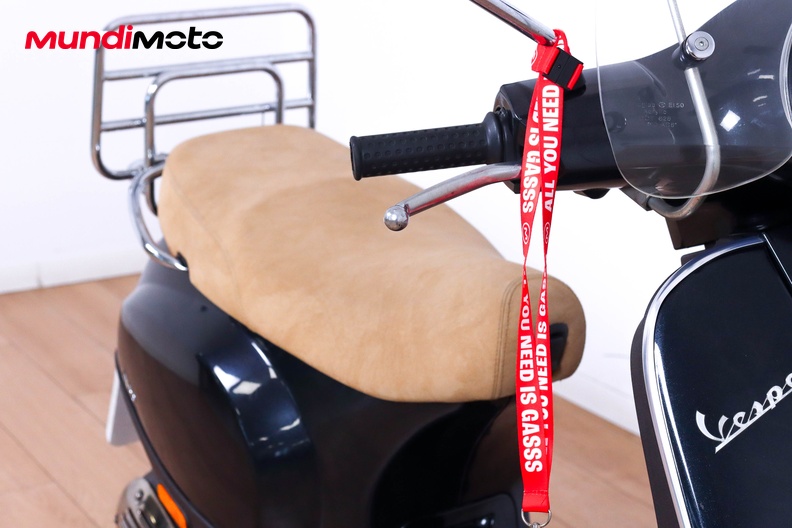 Motorbike image 12