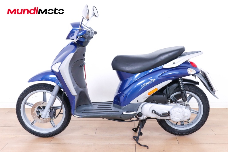 Motorbike image 5