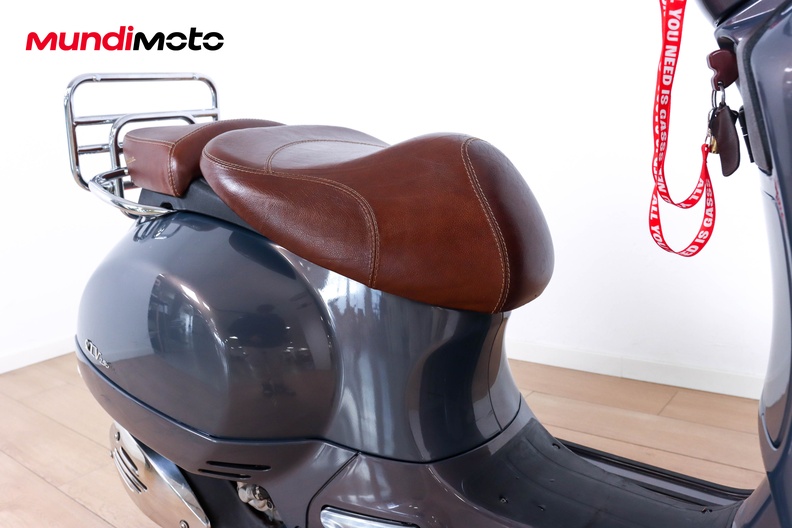 Motorbike image 12