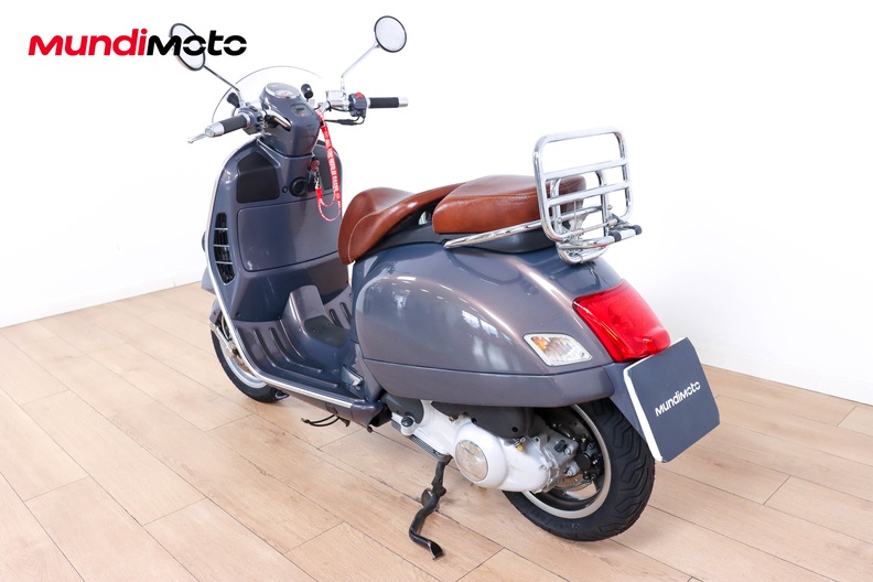 Motorbike image 6
