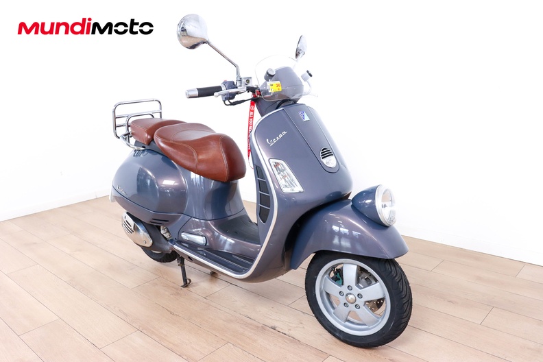 Motorbike image 1