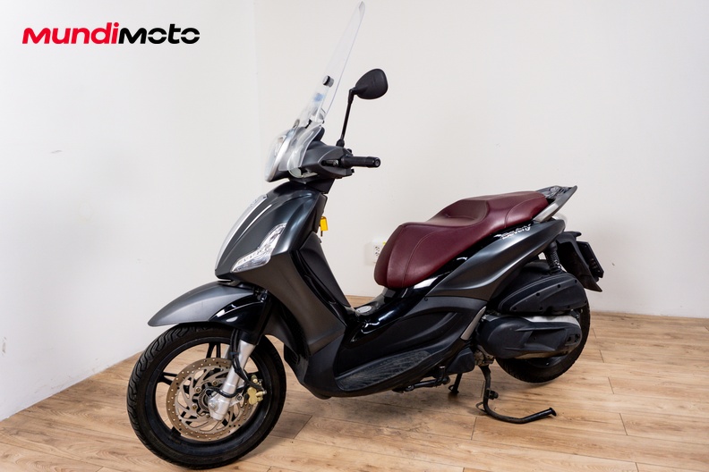 Motorbike image 6