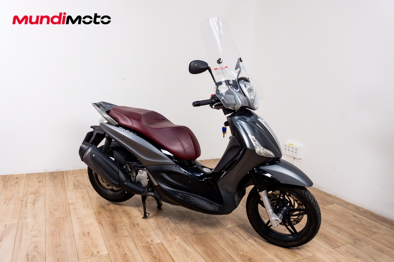 Motorbike image 1
