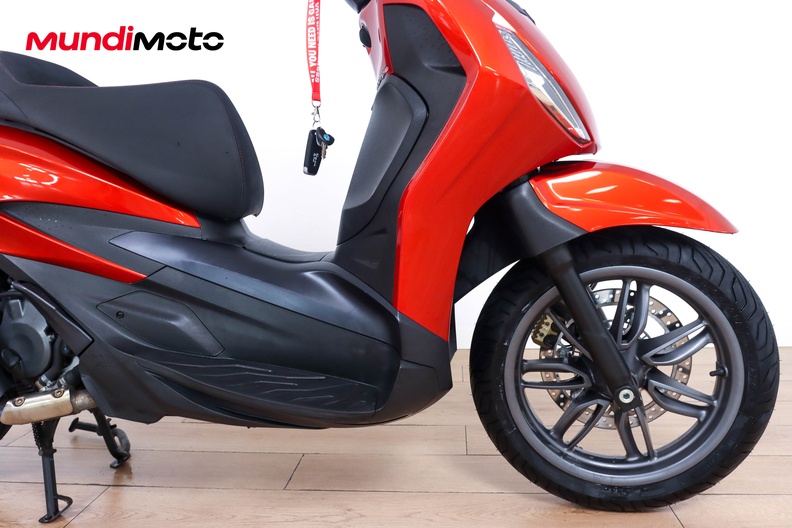 Motorbike image 12