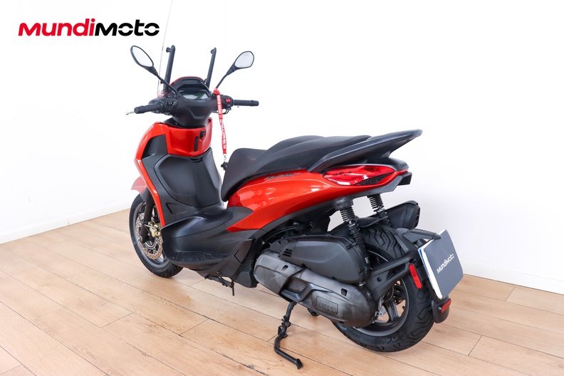 Motorbike image 6