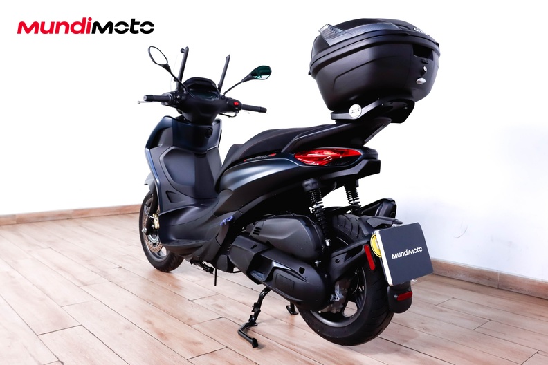 Motorbike image 6