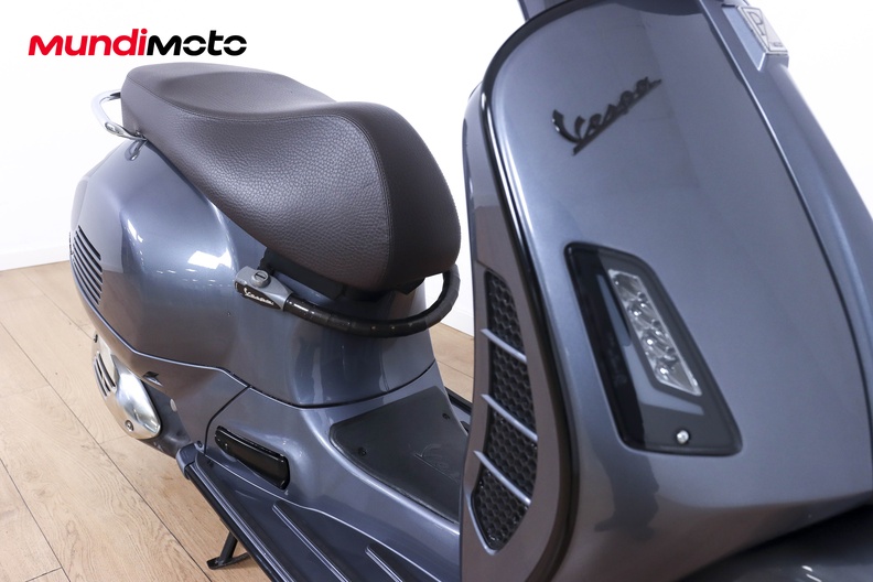 Motorbike image 12
