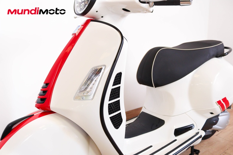 Motorbike image 8