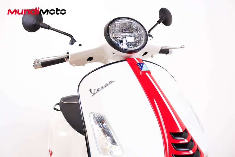 Motorbike image 4