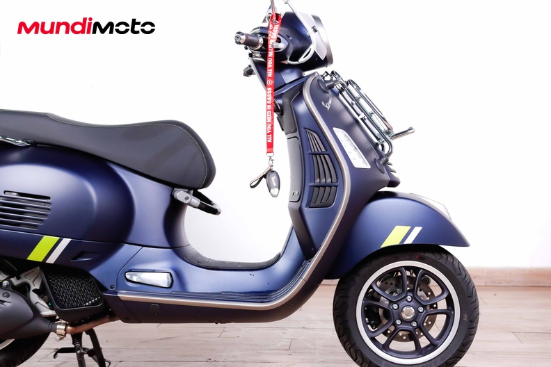 Motorbike image 12