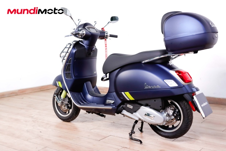 Motorbike image 6