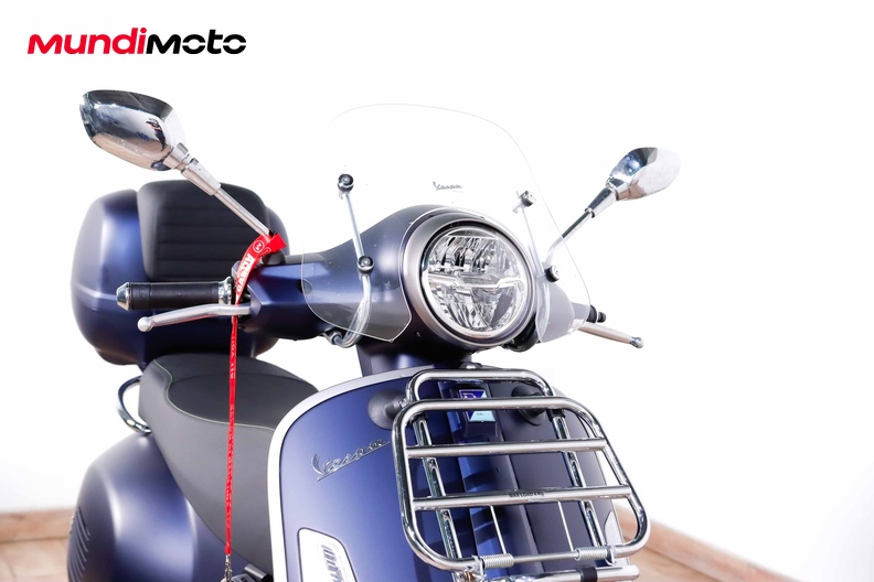 Motorbike image 4