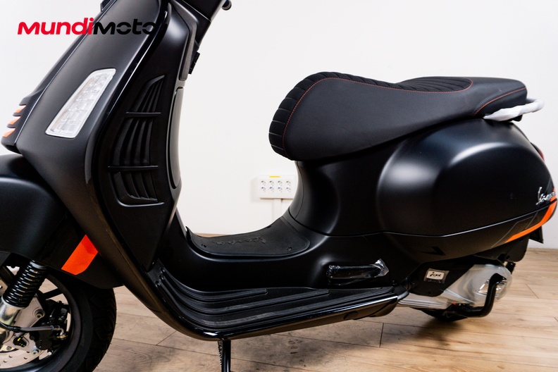 Motorbike image 10
