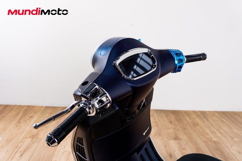 Motorbike image 11