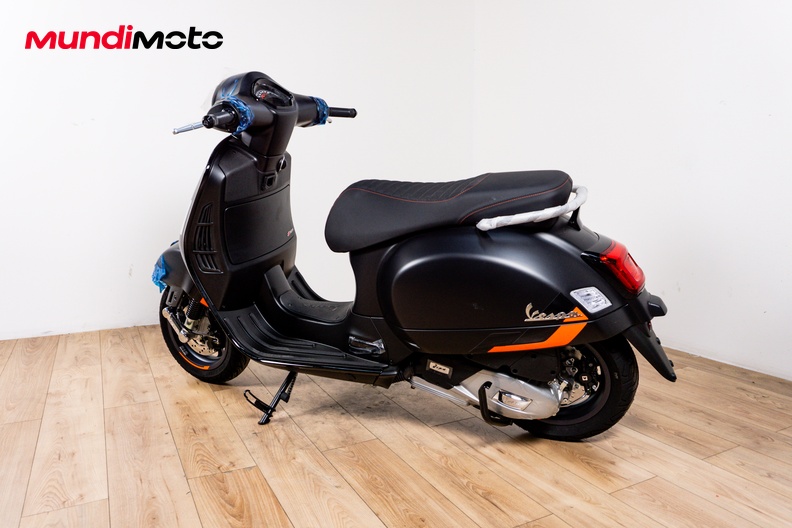 Motorbike image 7