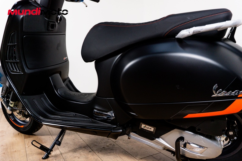Motorbike image 8