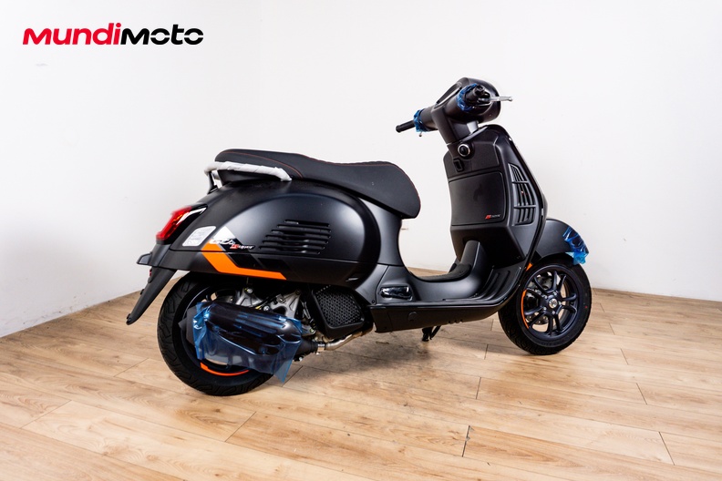 Motorbike image 2