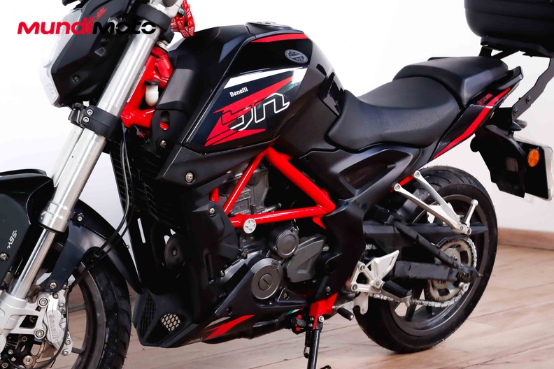 Motorbike image 8