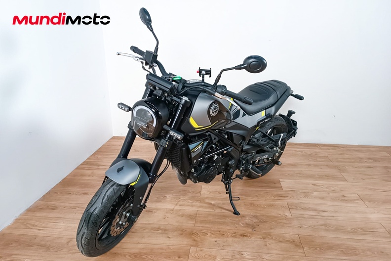 Motorbike image 6