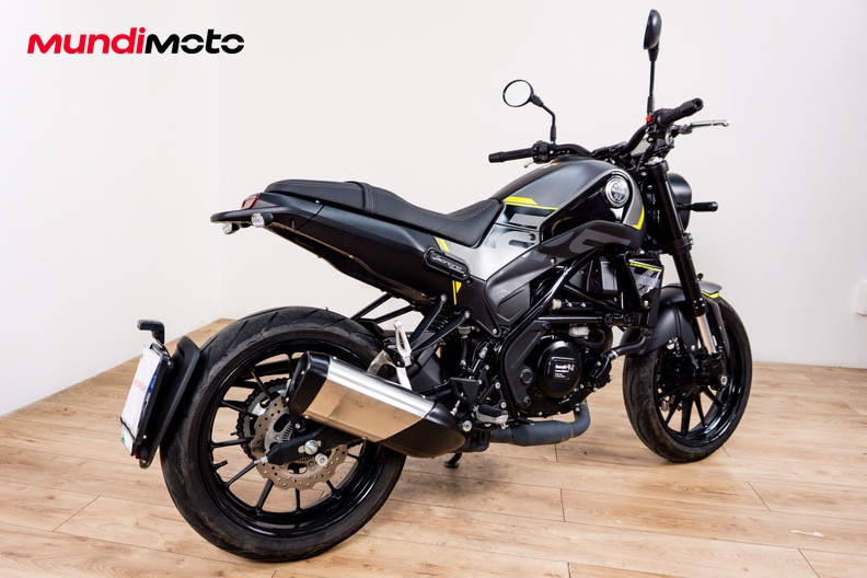 Motorbike image 2