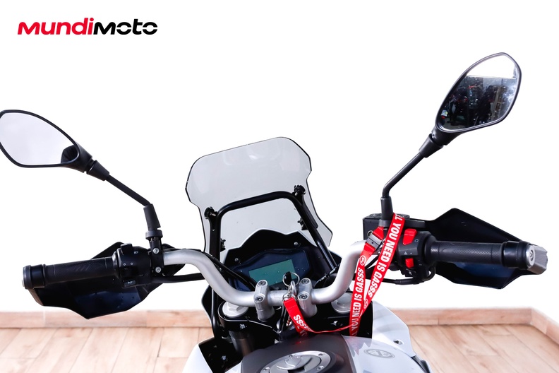Motorbike image 10