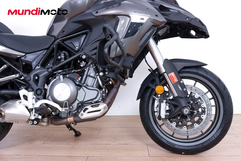 Motorbike image 12