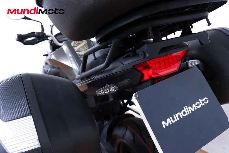 Motorbike image 9