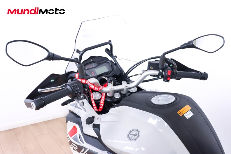 Motorbike image 10