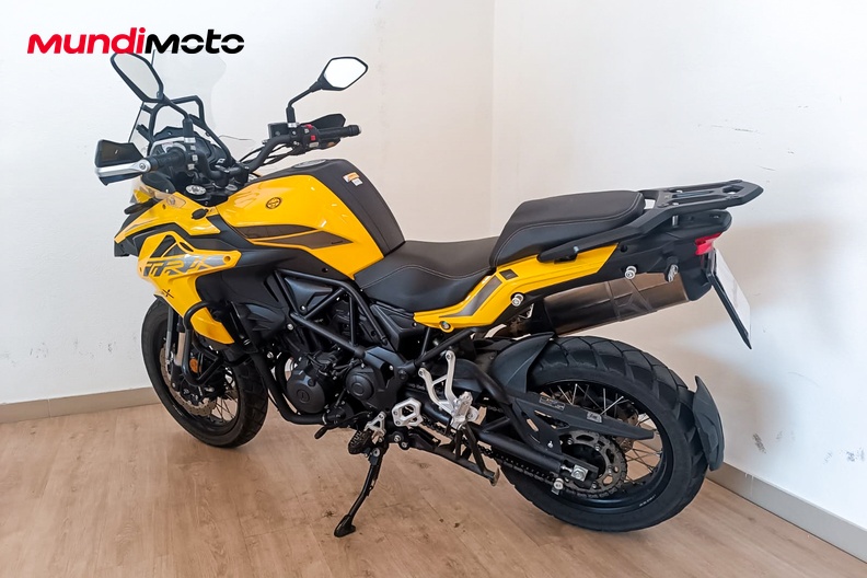 Motorbike image 7
