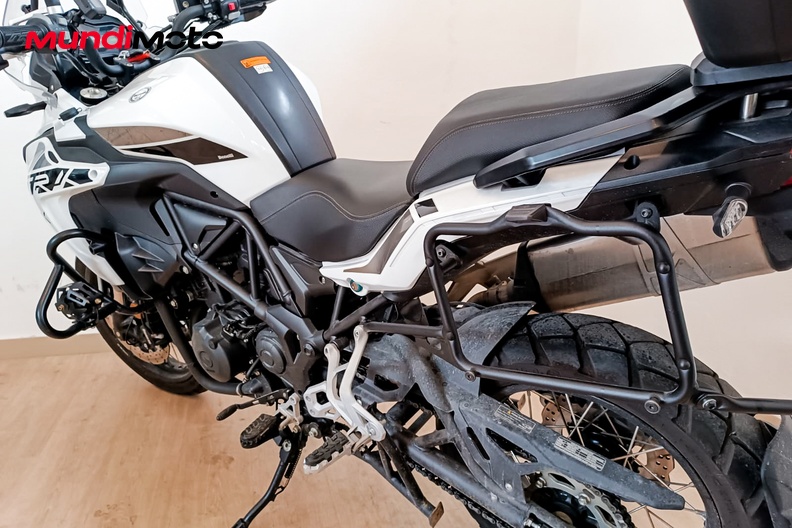 Motorbike image 8
