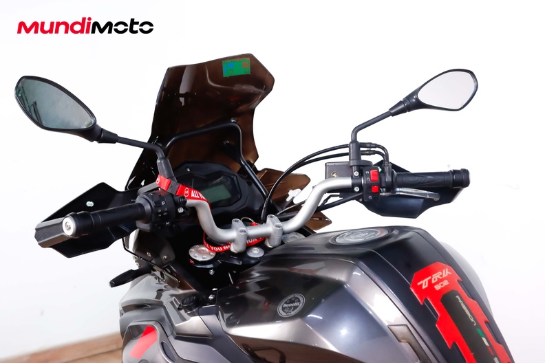 Motorbike image 10