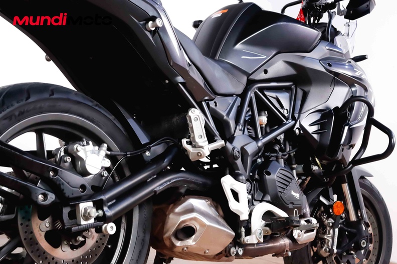 Motorbike image 3