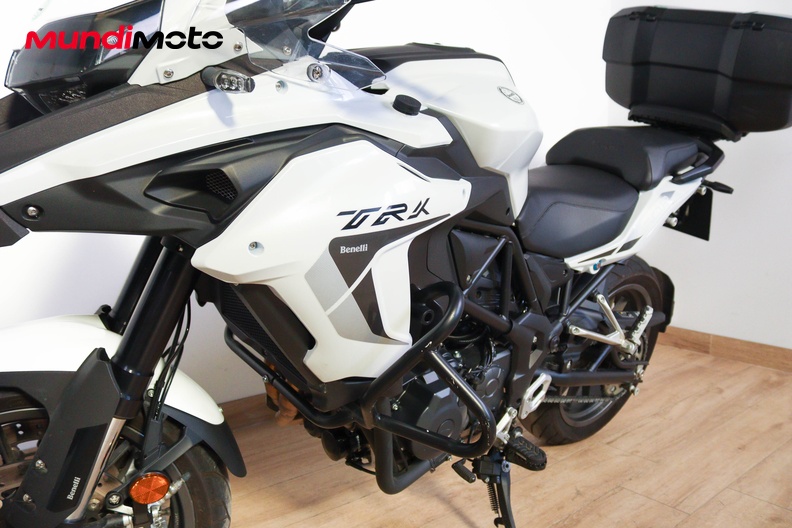 Motorbike image 8