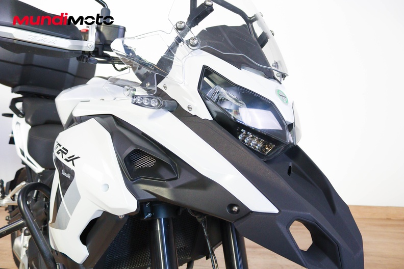 Motorbike image 4