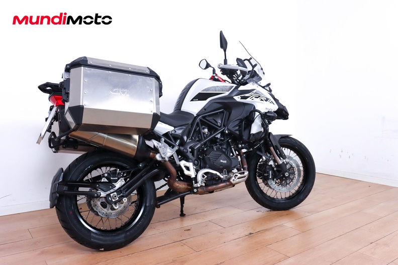 Motorbike image 2