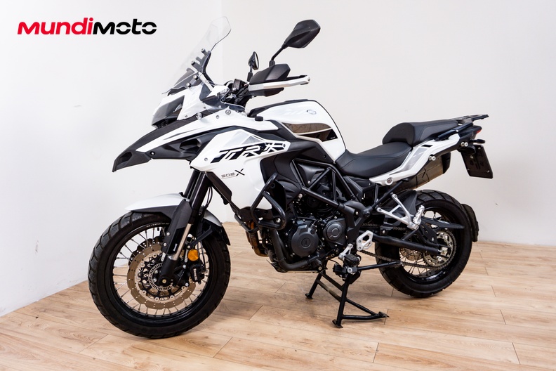 Motorbike image 6