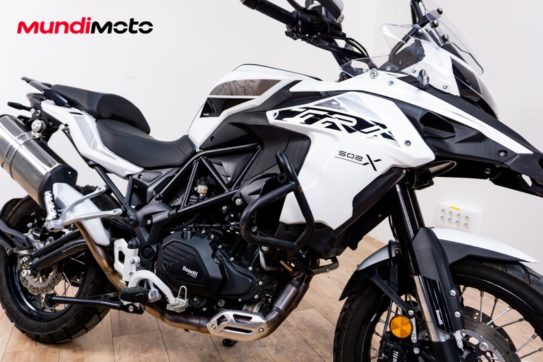 Motorbike image 4