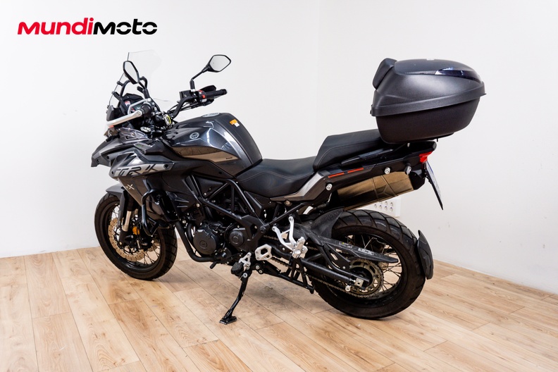 Motorbike image 7