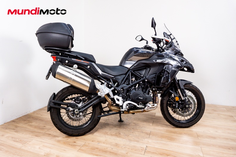 Motorbike image 2