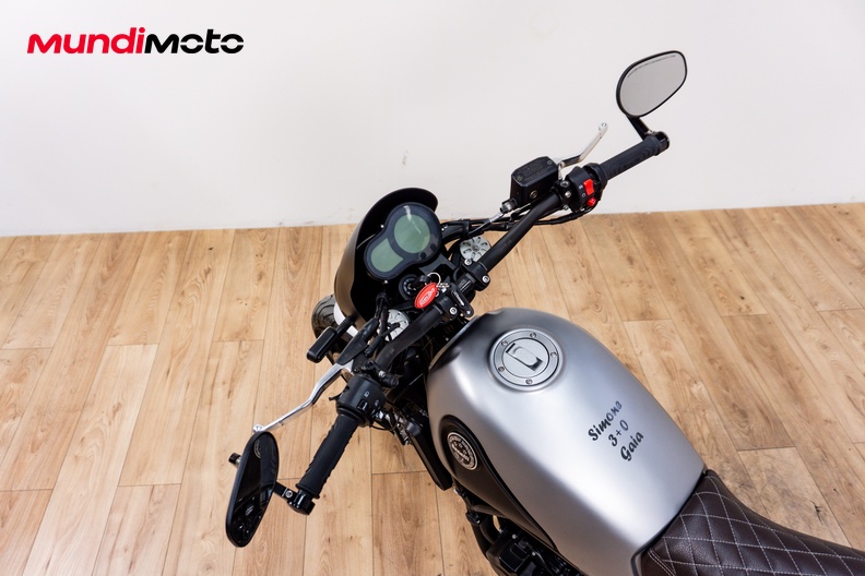 Motorbike image 10