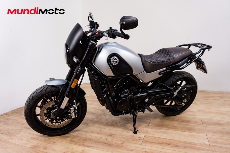 Motorbike image 6