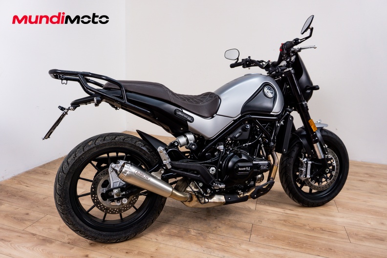 Motorbike image 2
