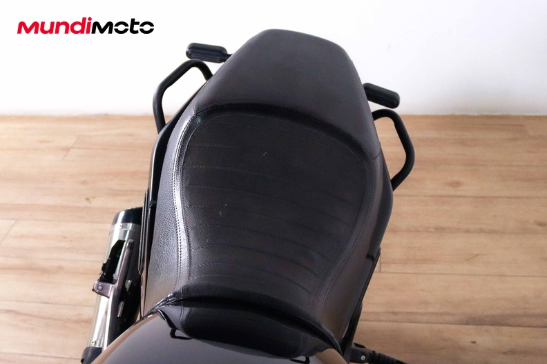 Motorbike image 13