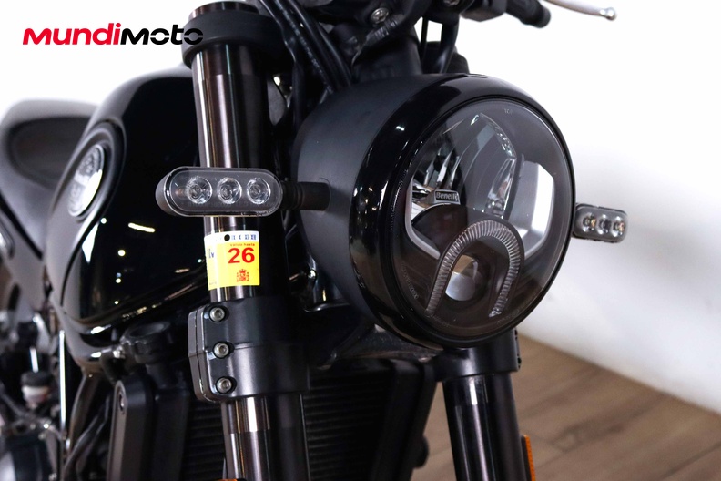 Motorbike image 4