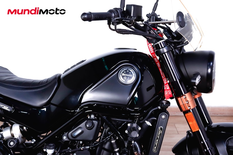 Motorbike image 13