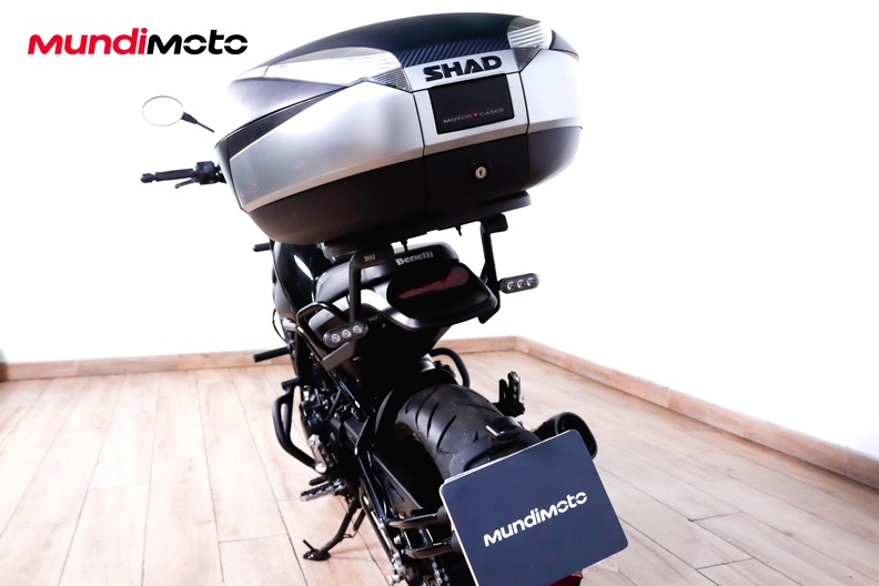 Motorbike image 9