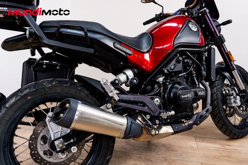 Motorbike image 3