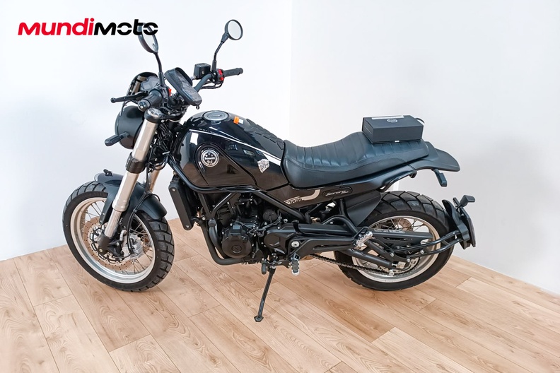 Motorbike image 5